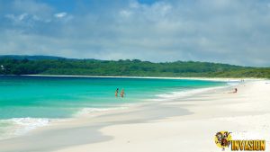 Liburan Impian: Jelajahi Keindahan Pantai Hyams Beach!