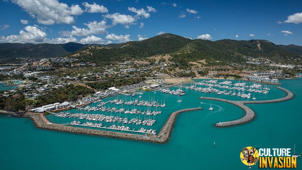 Liburan Seru di Airlie Beach: Sailing, Hiking, dan Banyak Lagi!