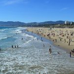 Santa Monica Beach: Destinasi Impian Para Pecinta Pantai!