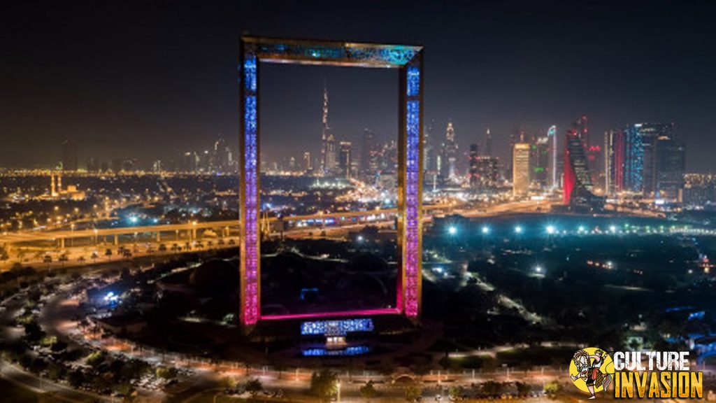 Dubai Frame: Destinasi Wisata Memadukan Sejarah Kemewahan!