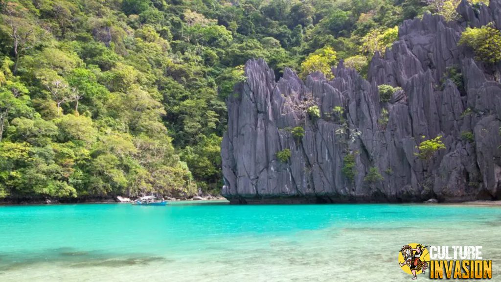 El Nido: Wisata Eksotis Menawarkan Panorama Laut Memukau!